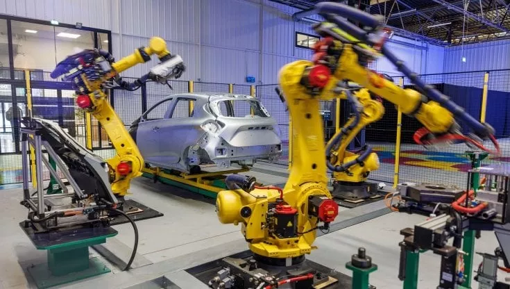 Il Metaverso secondo Renault, quando il digitale aiuta l’auto del futuro