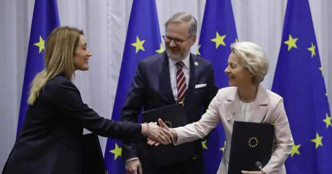 Cittadinanza digitale, la sfida di essere pronti all’ambiente futuro