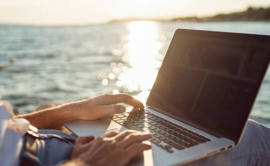 Da Tesla a Netflix, le offerte di lavoro nel digitale di gennaio