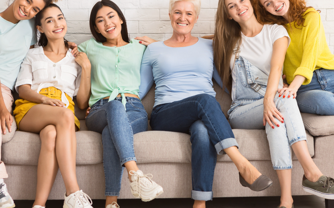 Co-housing e alfabetizzazione digitale per aiutare gli anziani soli