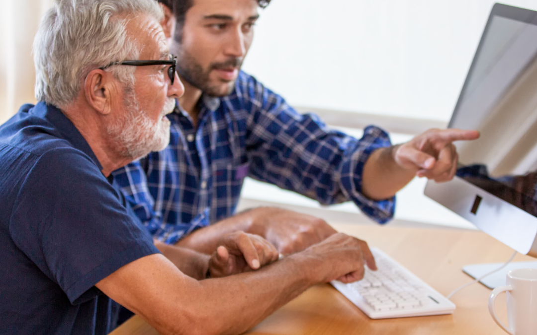 Ritorno dei pensionati sui banchi di scuola per prevenire le truffe online